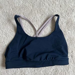 Lululemon Sports Bra in Navy Size 10 GUC